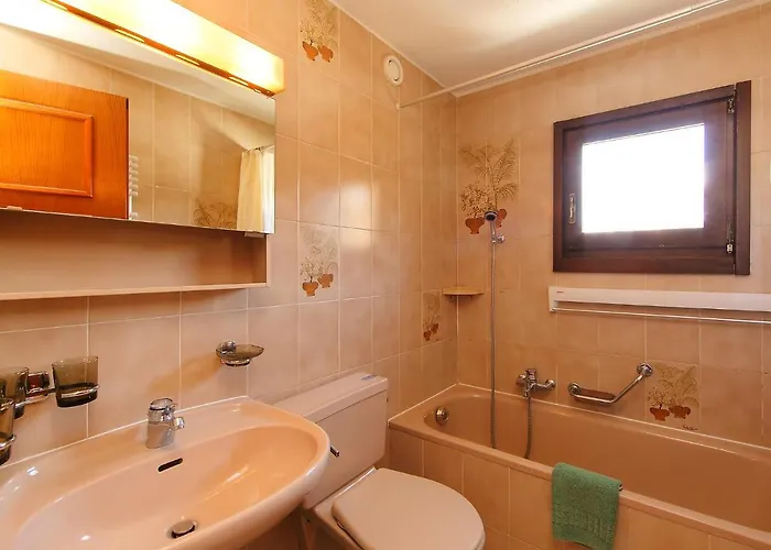 Apartment Apartment Residenza Chesa Margun 59-6 By Interhome